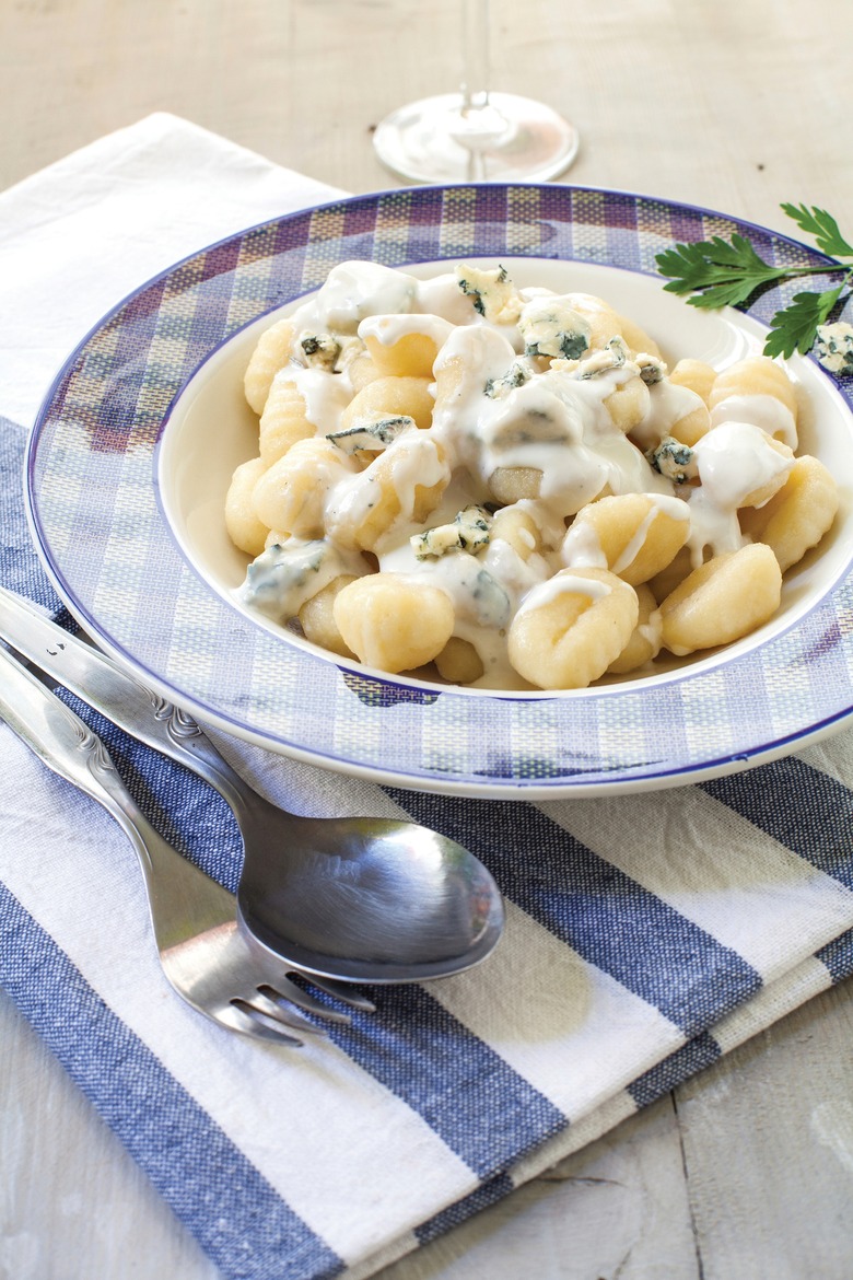 Pressure Cooker Gnocchi And Mushrooms In Rosemary Alfredo Sauce